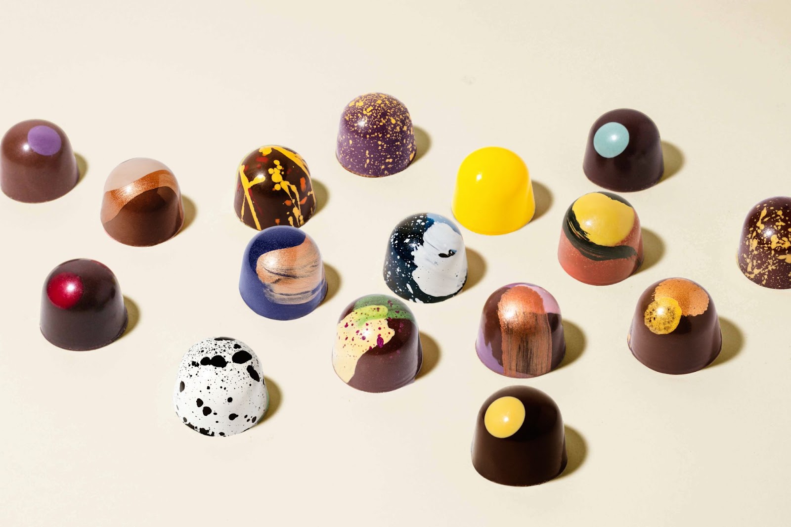 Mr. Bucket Chocolaterie brand and space work